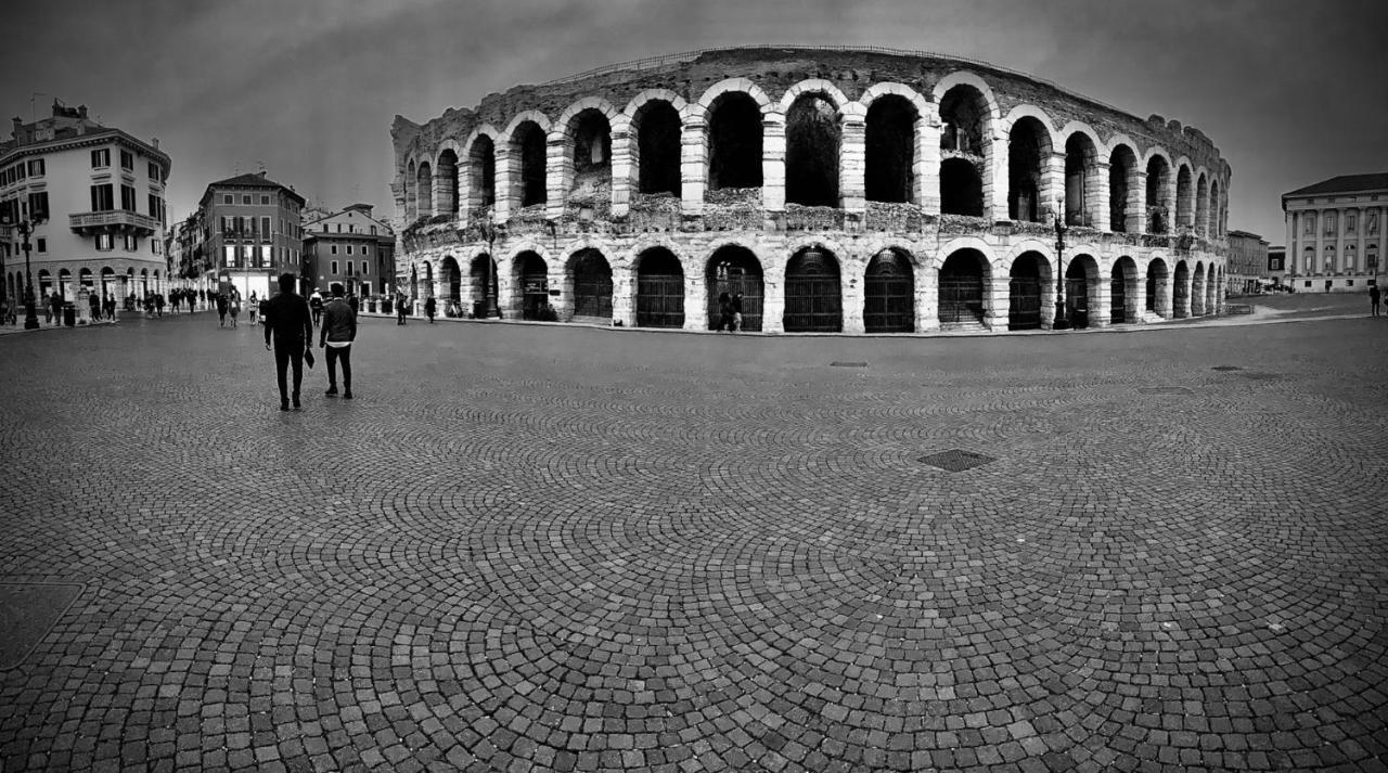 Stadia Suite Verona Bagian luar foto